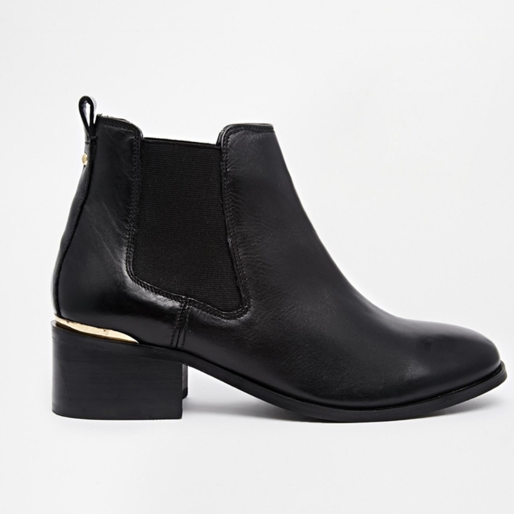 Kurt Geiger Carvela Chelsea Boots - FINAL DAYS UNTIL CLOSET CLOSING!!!